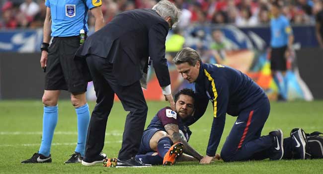 Brazil Defender Dani Alves Ruled Out Of World Cup With Knee Injury