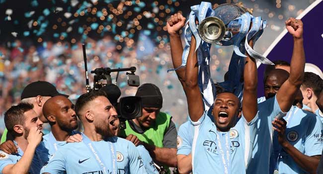 FERNANDINHO - 2017/18 Champions League. - Manchester City FC