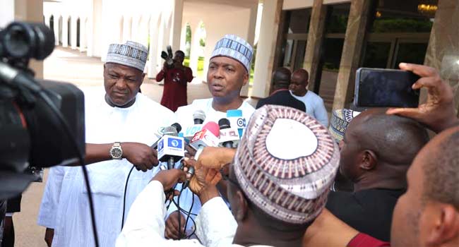 Saraki, Dogara Blame APC Leadership, Presidency Officials For NASS Barricade (Full Statement)