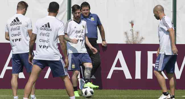 Messi is running out of time to save Argentina's World Cup