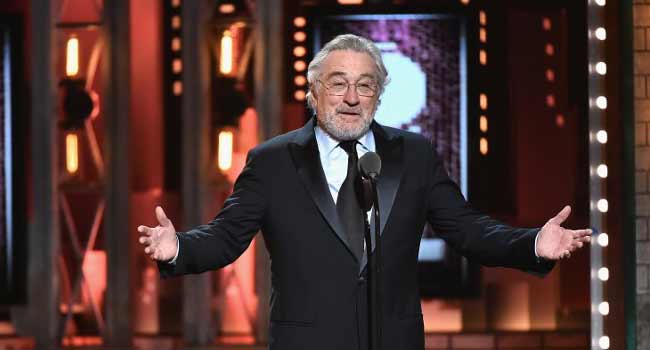 Tony Awards: Robert De Niro Gets Standing Ovation For Shading Trump