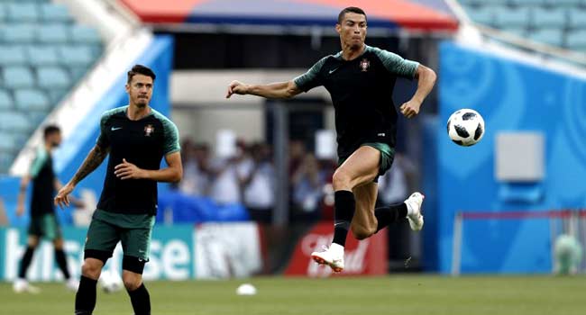 Shell-Shocked Spain Face Portugal In World Cup Blockbuster