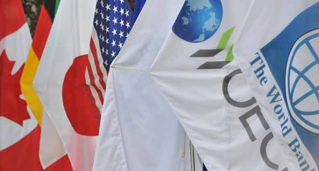 US Stocks Edge Up As Tense G7 Meeting Opens
