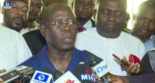 BREAKING: Oshiomhole Asks APC Senators To Impeach Saraki