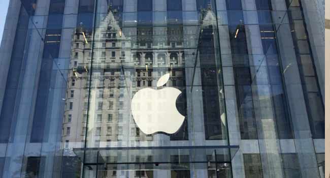 Apple Records Strong Profits In Services, Wearables