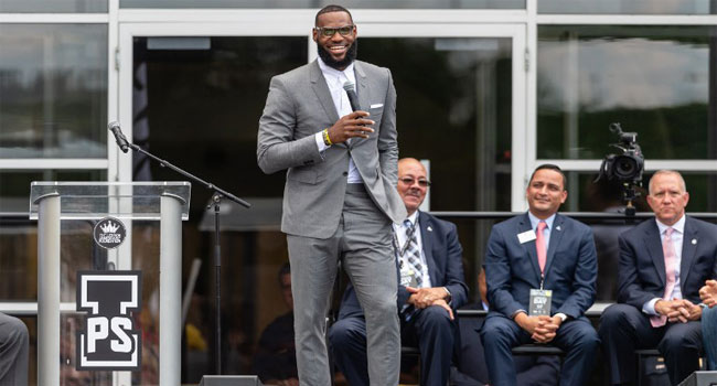 Melania Trump Praises LeBron James After President’s Insult