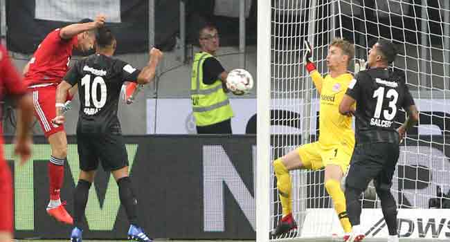 Lewandowski Saves Bayern From Humiliation