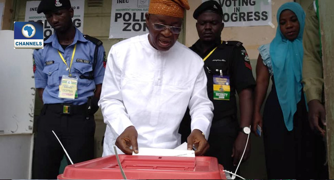 #OsunDecides: APC’s Oyetola Votes, Describes Process As Peaceful