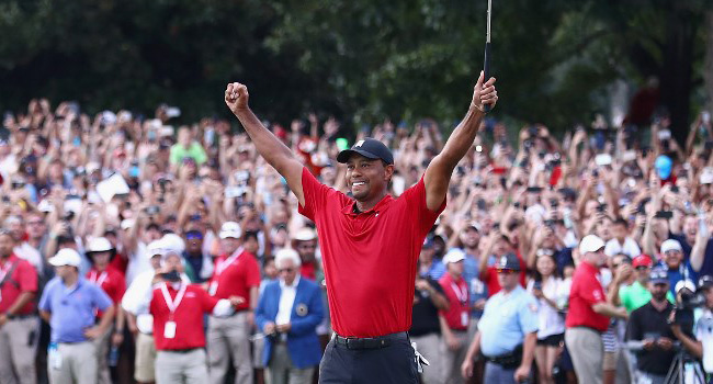 Tiger Woods Seals First Win In Five Years With Tour Championship