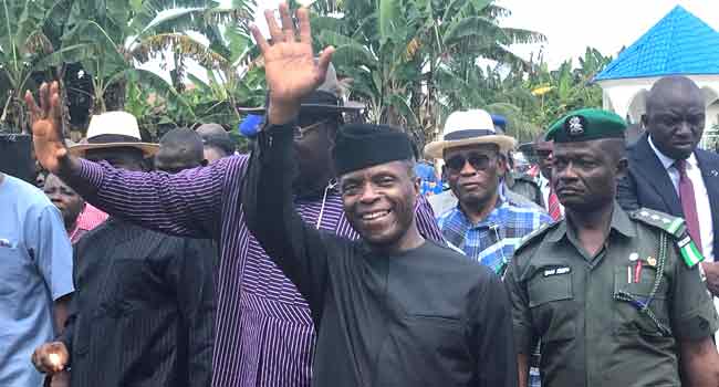 Osinbajo Visits Areas Affected By Floods In Rivers, Bayelsa