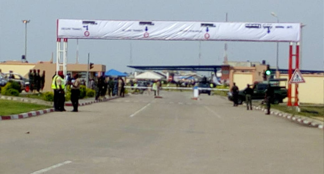 seme visit4 BREAKING: Buhari Arrives Lagos To Inaugurate ECOWAS Border Post