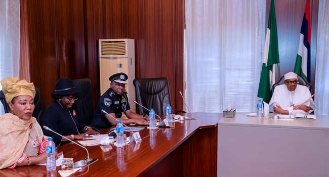 President Buhari Meets With NSA, Others