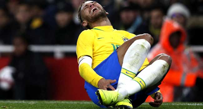 Neymar Injured In Brazil Friendly