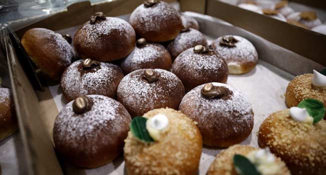 ‘Miracle’ Doughnuts Emerge As Israel Celebrates Hanukkah