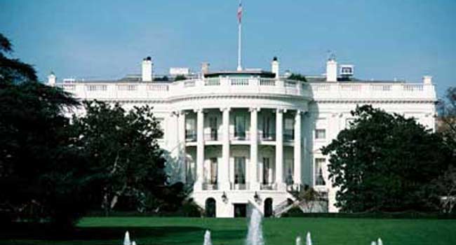 White House On Lockdown After Unidentified Plane Enters Restricted Area