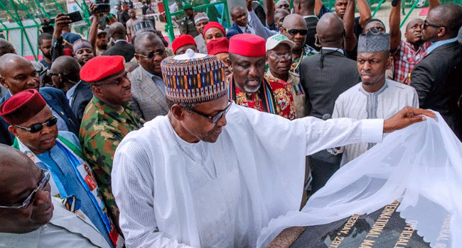 PHOTOS: Buhari Inaugurates Ariaria Market Power Project In Abia