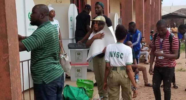 PHOTOS: Nigerians Turn Up For Polls After Delay