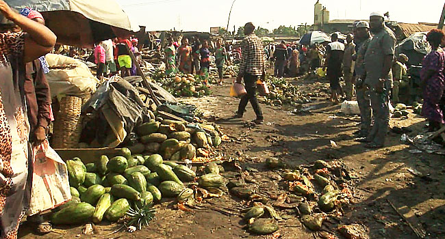 Armed Men Invade, Demolish Fruit Market In Ketu, Lagos - Channels Television