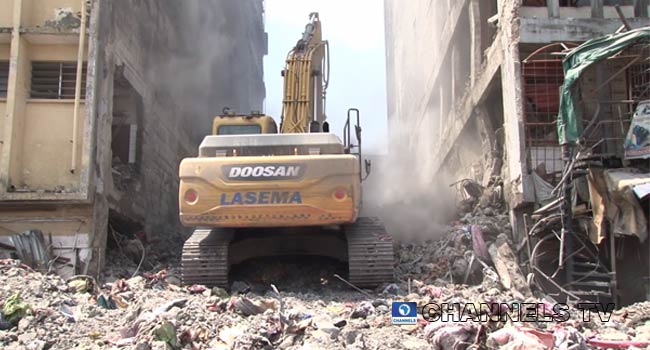 www.channelstv.com Lagos-market-building-demolition.jpg