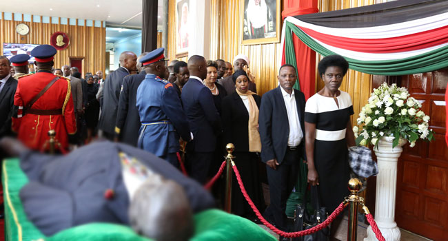 Kenyans Queue To See Body Of Moi, The Country’s Longest-Serving Ruler