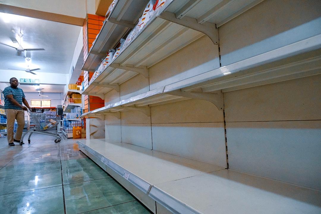 An empty shelf is seen at a grocery store after the government announced closure of markets to help curb the spread of coronavirus in Abuja on Thursday, March 25, 2020. Channels Television / Sodiq Adelakun.