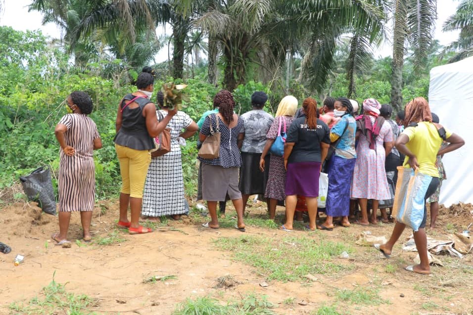 Some persons were apprehended inside a truck in Abia state amid a lockdown on April 24, 2020.