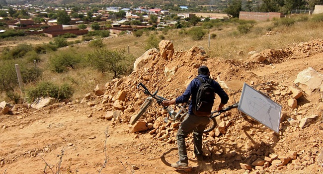 Bolivia Villagers Destroy 5G Masts Over COVID-19 Fears