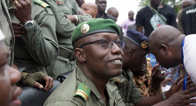 Jonathan Arrives In Mali With ECOWAS Delegation | Sword Press Nigeria  Digitalmarket.i.ng www.retwtr.com