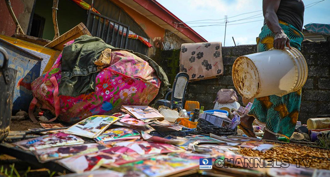 Trademoore Estate, Lugbe, Abuja was flooded after a torrential rainfall on August 26, 2020. Photos: Sodiq Adelakun/ Channels Television