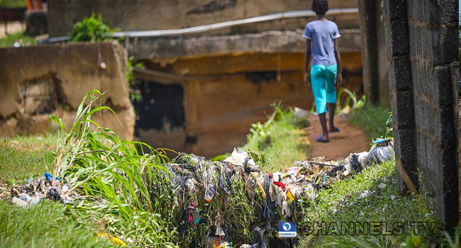 Trademoore Estate, Lugbe, Abuja was flooded after a torrential rainfall on August 26, 2020. Photos: Sodiq Adelakun/ Channels Television