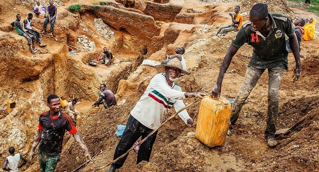 FG Issues Illegal Miners 30-Day Ultimatum