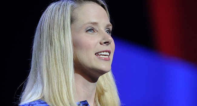 Former Yahoo CEO Mayer Makes Comeback With New Contacts App