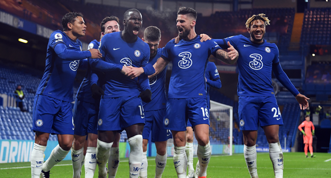 Chelsea's French defender Kurt Zouma (C) celebrates after scoring the second goal during the English Premier League football match between Chelsea and Leeds United at Stamford Bridge in London on December 5, 2020. Mike Hewitt / POOL / AFP