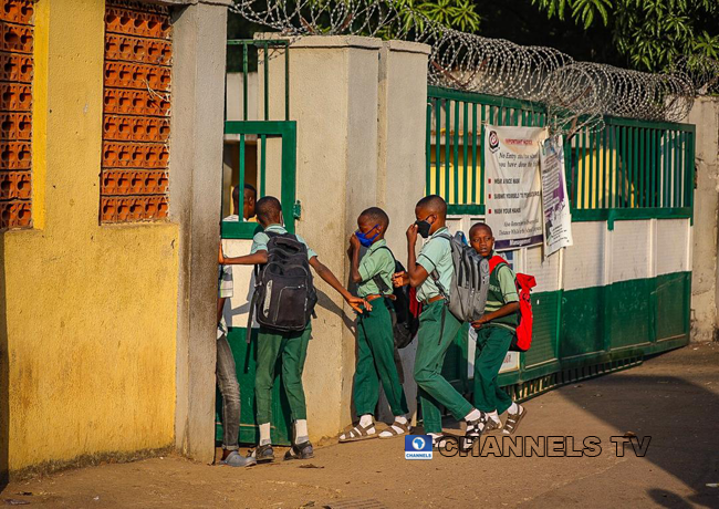 Students resumed at Government Junior Secondary School, Area 11, Garki Abuja on January 18, 2021, amid the coronavirus pandemic. Sodiq Adelakun/Channels Television.