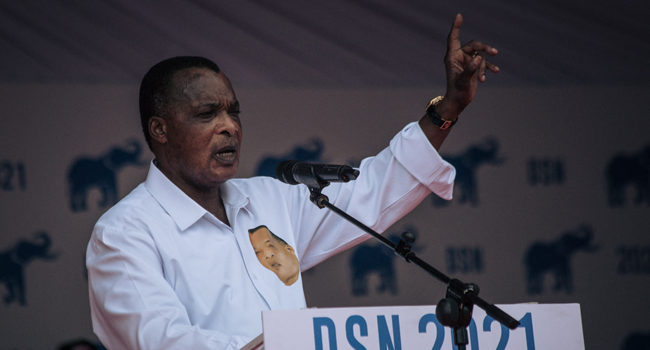 Incumbent president Denis Sassou-Nguesso and candidate for the presidential election delivers a speech during his last campaign rally, in Brazzaville, on March 19, 2021. ALEXIS HUGUET / AFP