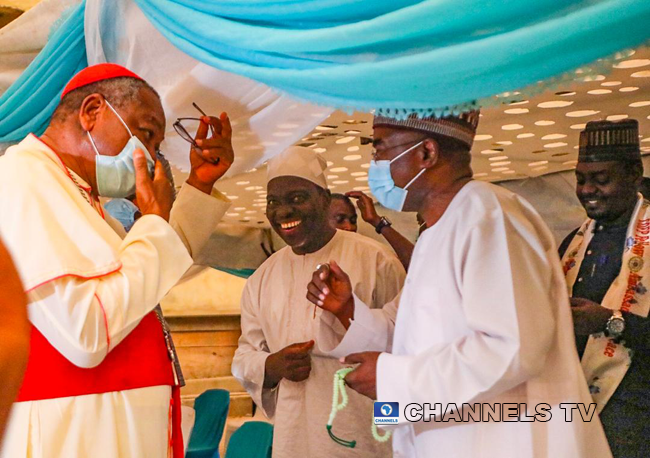 Cardinal Onaiyekan donates Iftar meals to Muslims as Christians and Muslims break fast together on April 22, 2020 in Abuja. Sodiq Adelakun/Channels Television