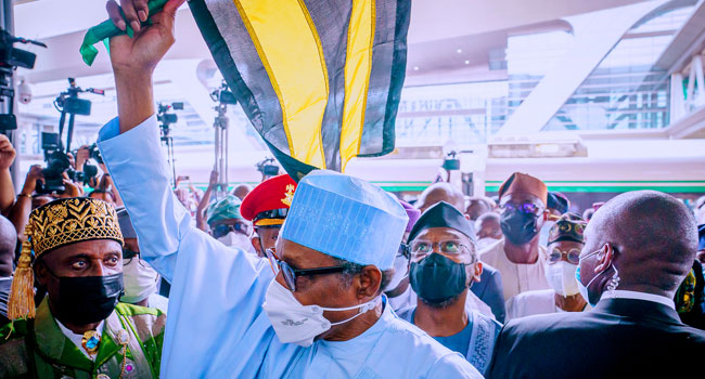 Buhari Returns To Abuja After One-Day Visit To Lagos 