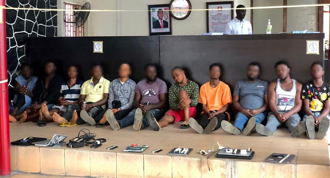 EFCC Arrests 11 Suspected Internet Fraudsters In Lagos