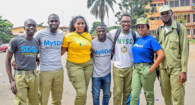 A photo showing young Nigerian graduates. Source: UNICEF