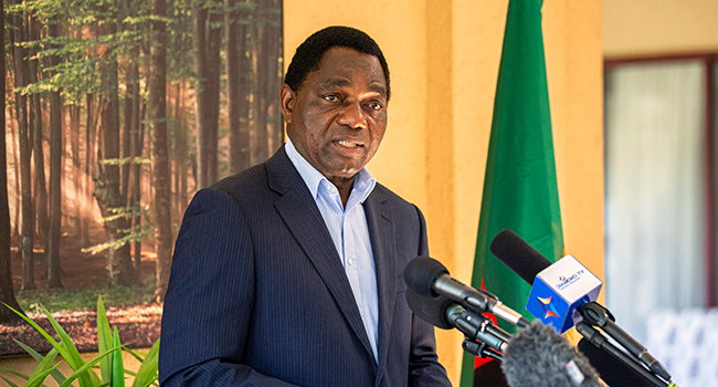 Zambian presidential candidate for the opposition party United Party for National Development (UPND) Hakainde Hichilema gives a press conference at his residence, in Lusaka on August 11, 2021. Patrick Meinhardt / AFP