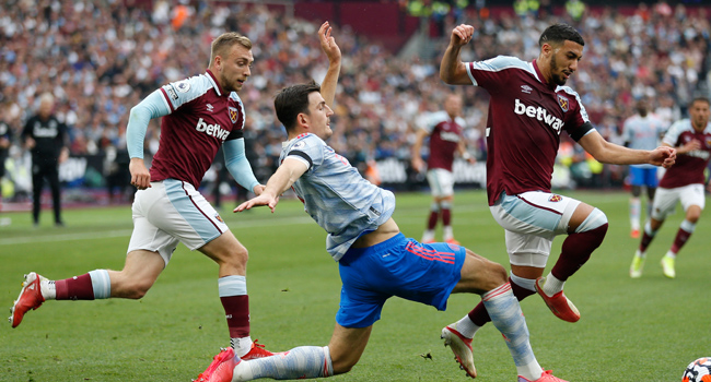 Ronaldo scores third league goal as Man United defeat West Ham 2 manchester united
