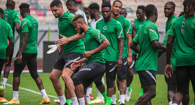 Super Eagles train in Douala, Cameroon, ahead of their World Cup Qualifying Match against Central African Republic on Sunday.