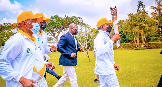 Vice President Yemi Osinbajo wields the Queen's Baton for Birmingham 2022 Commonwealth Games at the State House, Abuja on October 16, 2021. Tolani Alli/State House