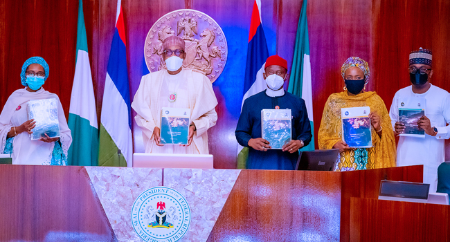 Buhari Meets Members Of PAGMI, Demands Six-Month Progress Report