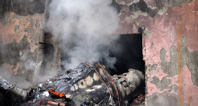 Three Killed As Iranian Fighter Jet Crashes Into School