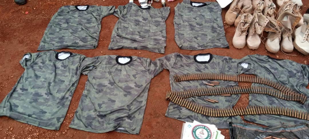 Bomb in CrossRiver 2.jpg 3