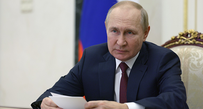 Russian President Vladimir Putin chairs a meeting with intelligence chiefs of former Soviet countries via a video link in Moscow on September 29, 2022. President Putin said on September 29 that conflicts in countries of the former USSR, including Ukraine, are the result of the collapse of the Soviet Union. (Photo by Gavriil GRIGOROV / SPUTNIK / AFP)