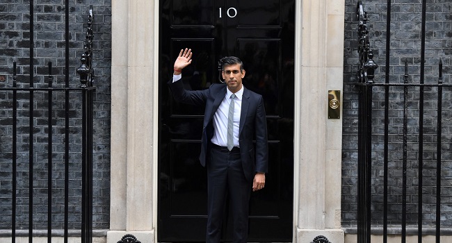 UK’s New PM Rishi Sunak Warns Of ‘Difficult Decisions’ Ahead