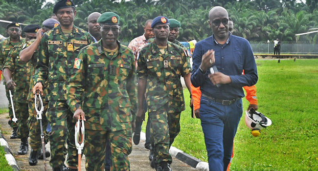 The Chief of Defence Staff, General Lucky Irabor and Chief Executive Officer of the Nigerian National Petroleum Company Limited (NNPCL), Mele Kyari visited the scene of the illegal insertions at the Trans-Escravos pipeline in the Yokiri area of Delta State on October 7, 2022.