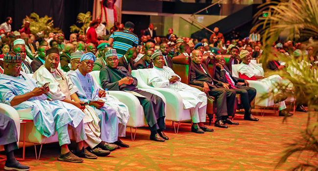 Bola Ahmed Tinubu met with the business community in Lagos on November 1, 2022.